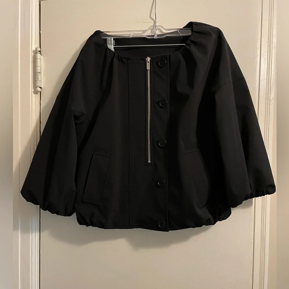 BCBGMAXAZRIA Black Cropped Jacket Button Front Closure Balloon Sleeve Size Small